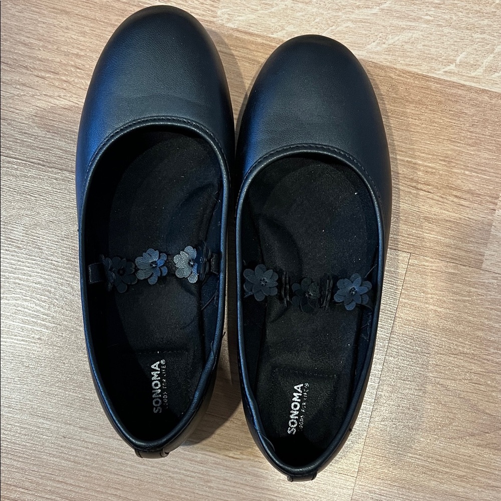 Sonoma Black Floral Ballet Flats
